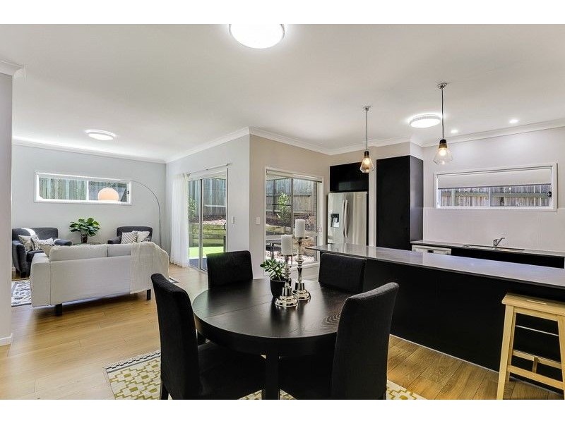 3/10 Spieker Street, Mount Lofty QLD 4350