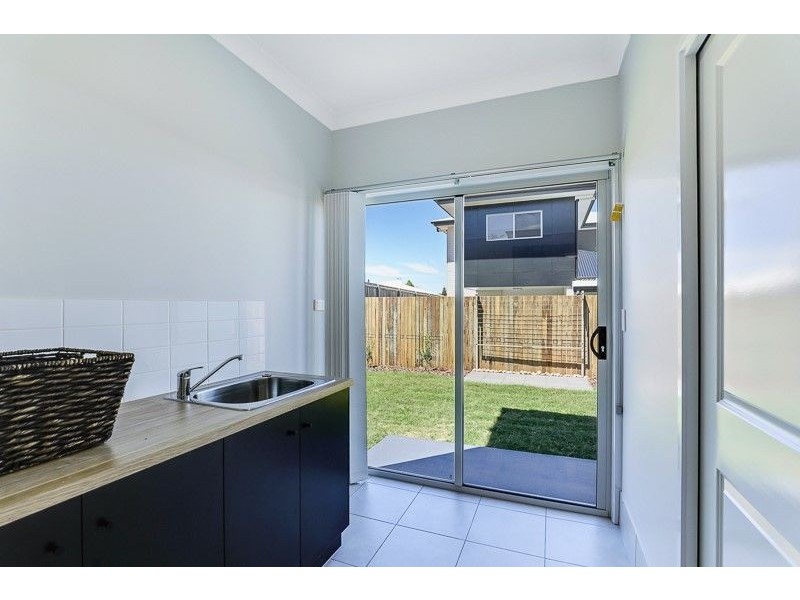 3/10 Spieker Street, Mount Lofty QLD 4350