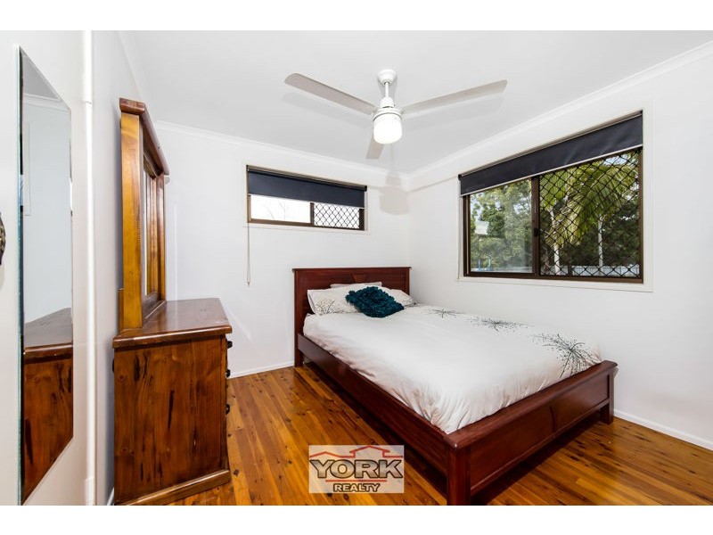 7 Shorelands Drive, Withcott QLD 4352