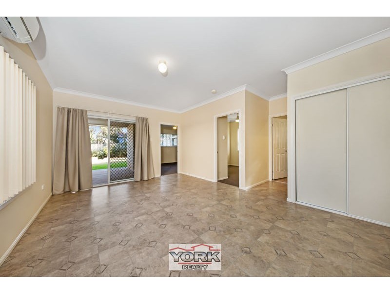 88 Stephen Street, Harristown QLD 4350