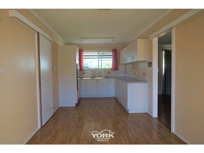 57 Proposch Street, Oakey QLD 4401