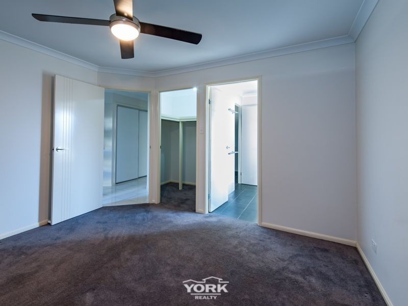 30 Camborne Street, Kleinton QLD 4352