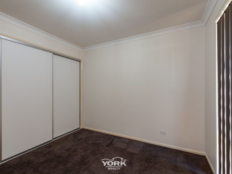 30 Camborne Street, Kleinton QLD 4352