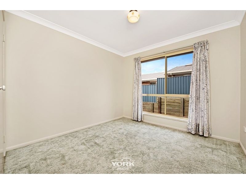 3/20 Pascoe Lane, Harlaxton QLD 4350