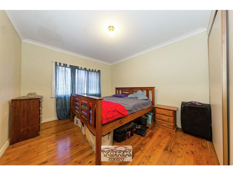 10 Ole Street, Rangeville QLD 4350