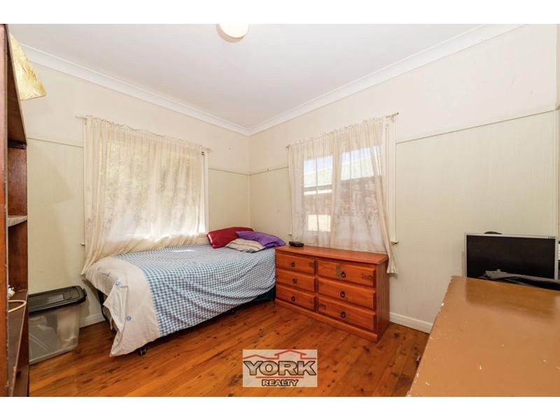 10 Ole Street, Rangeville QLD 4350