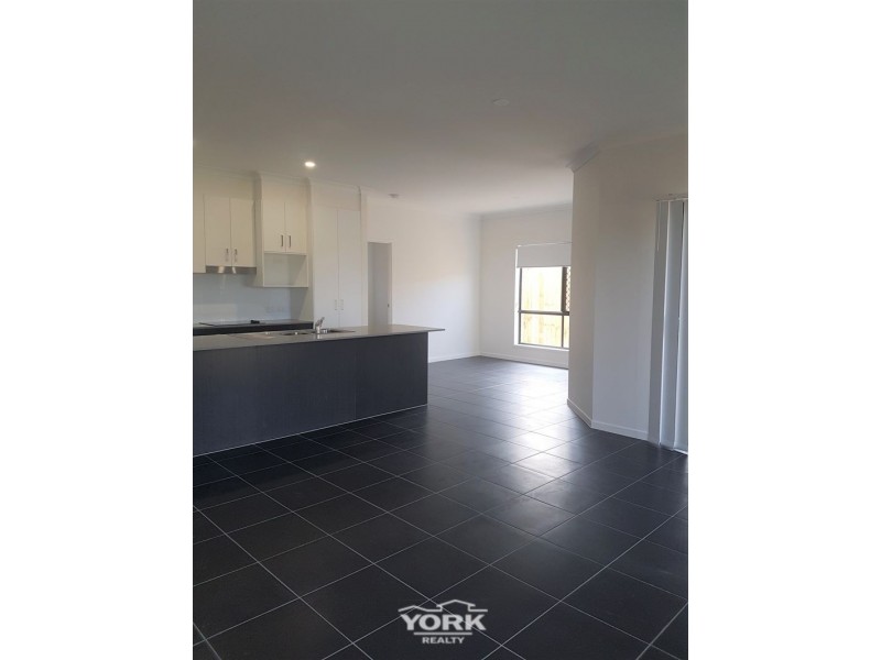 2/37 Taragon Street, Glenvale QLD 4350