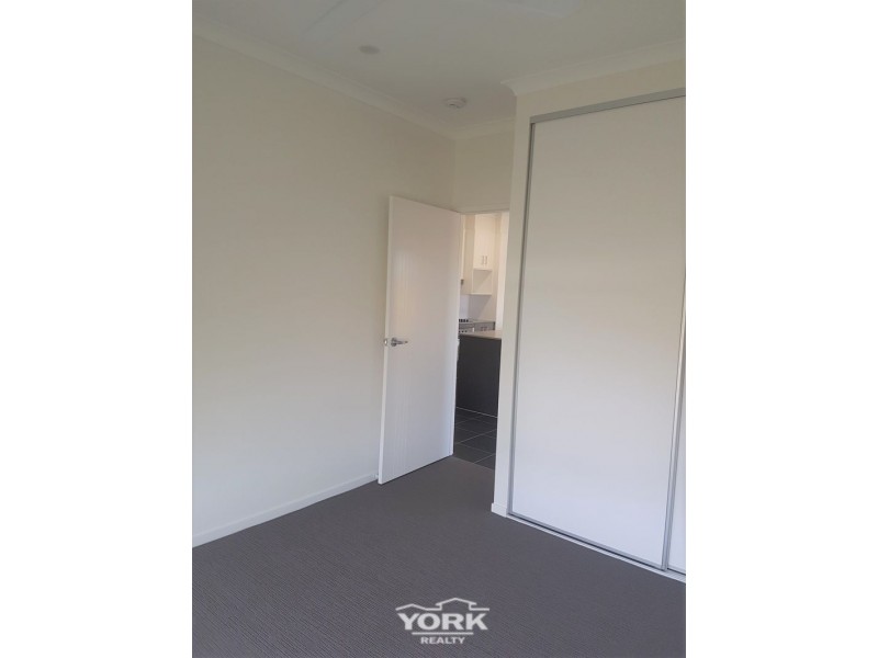 2/37 Taragon Street, Glenvale QLD 4350