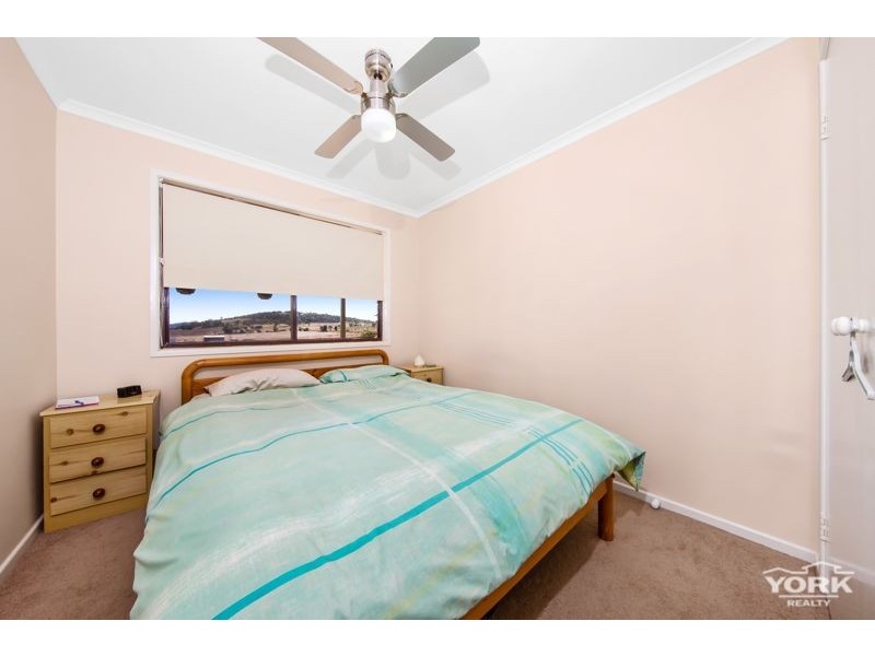 261 Gowrie Glencoe Road, Glencoe QLD 4352