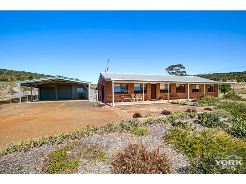 261 Gowrie Glencoe Road, Glencoe QLD 4352