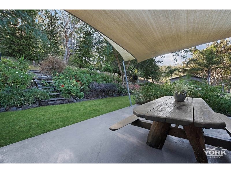 400 Upper Flagstone Creek Road, Upper Flagstone QLD 4344