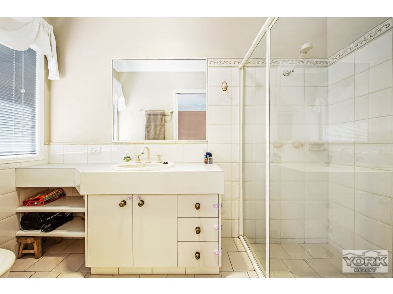 14 Scenic Court, Gowrie Junction QLD 4352