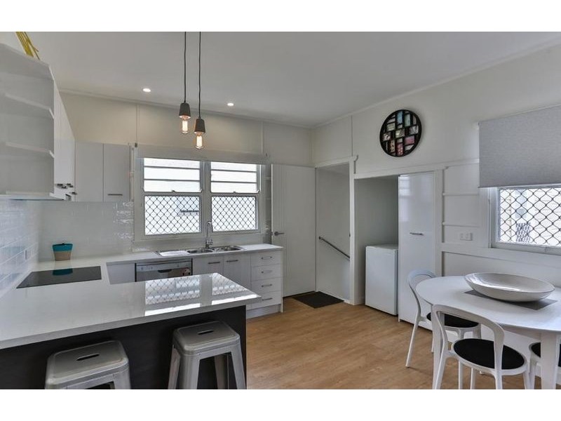 316 Bridge Street, Newtown QLD 4350