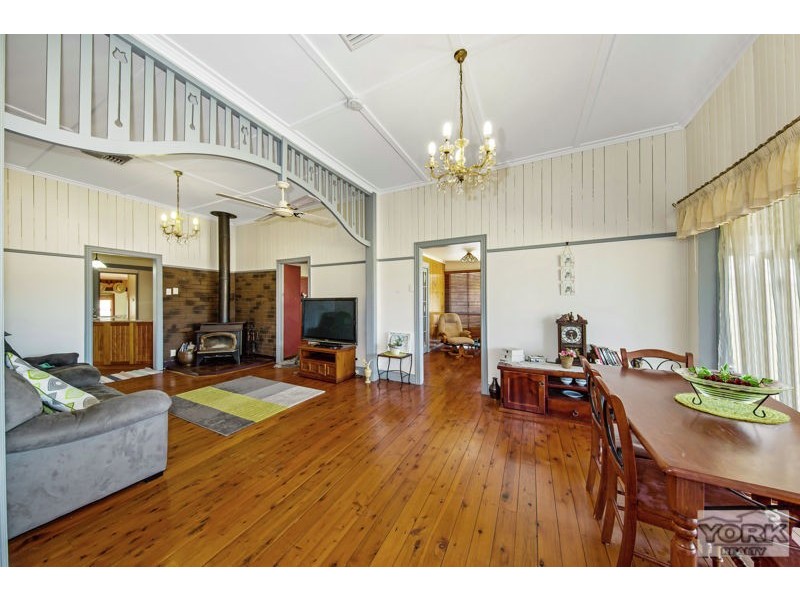 57 Penfolds Road, Murphys Creek QLD 4352