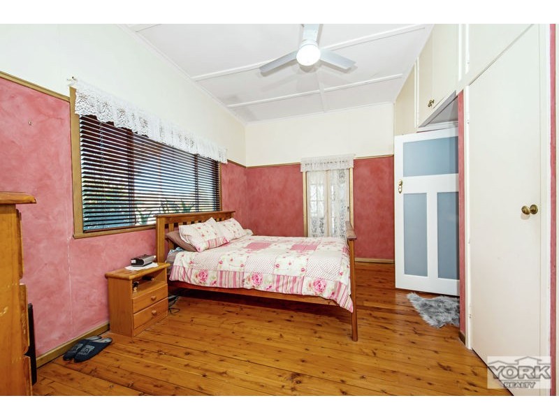 57 Penfolds Road, Murphys Creek QLD 4352