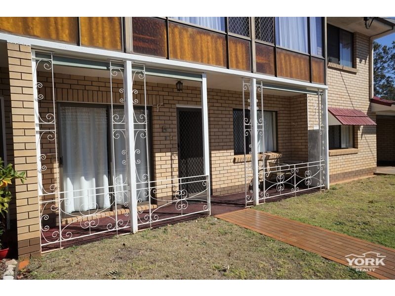 1/72 Ramsay Street, Centenary Heights QLD 4350