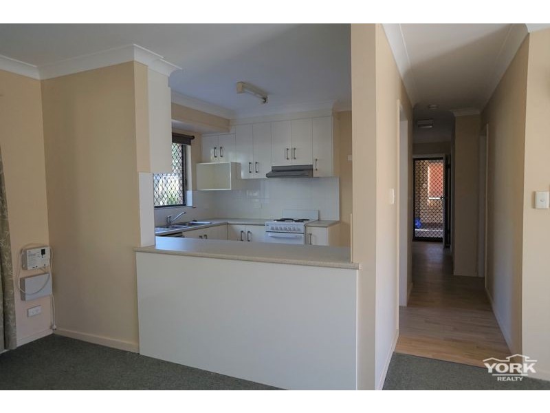 1/72 Ramsay Street, Centenary Heights QLD 4350