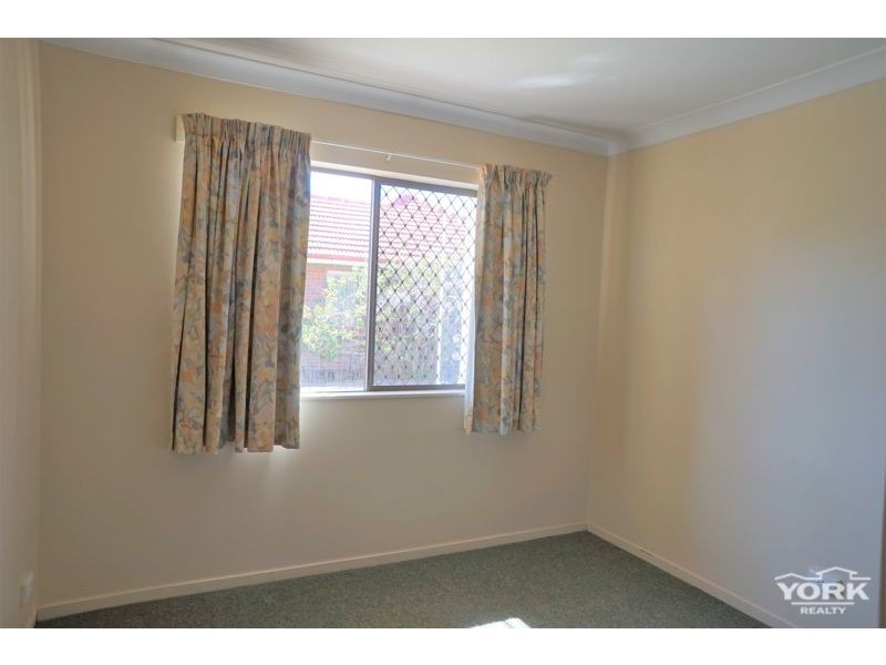 1/72 Ramsay Street, Centenary Heights QLD 4350