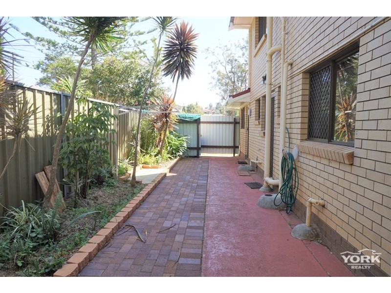 1/72 Ramsay Street, Centenary Heights QLD 4350