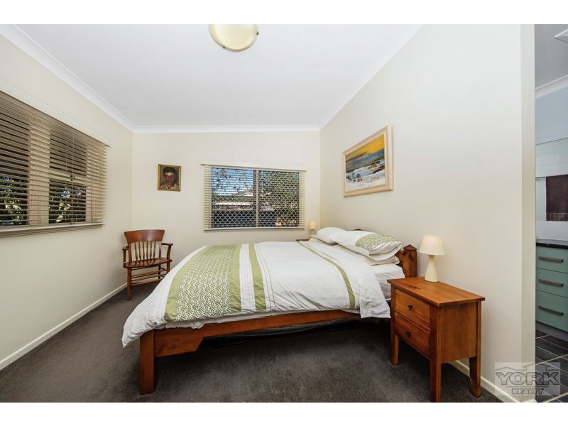 39 Burke Street, Rangeville QLD 4350