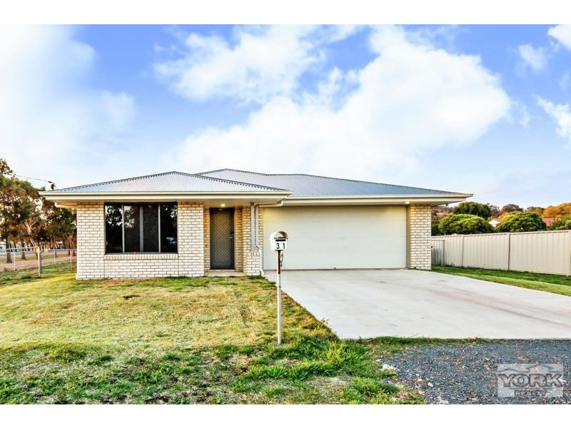 Kingsthorpe QLD 4400