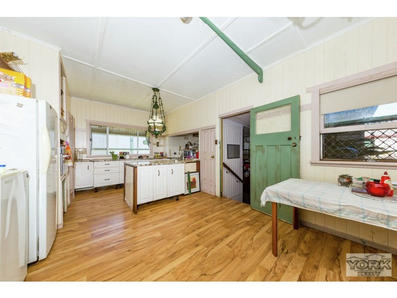 18 Gregory Street, Harlaxton QLD 4350