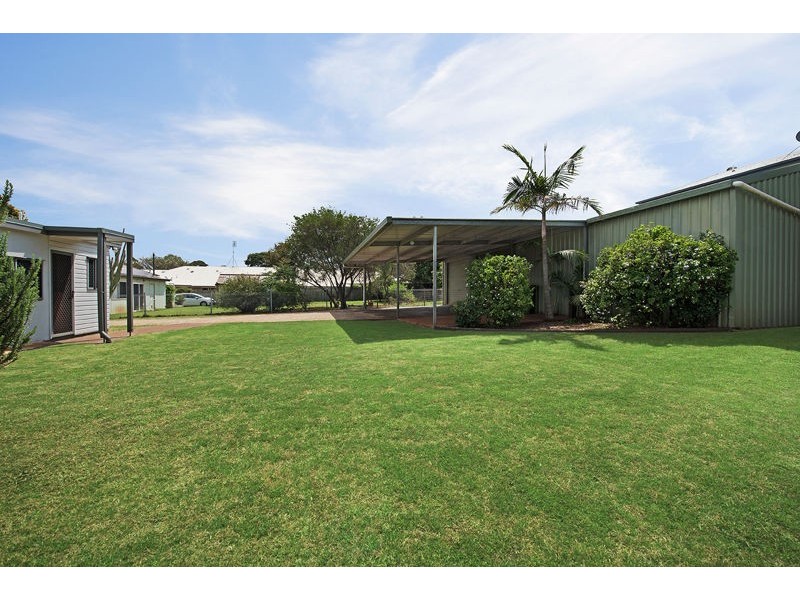 25 Phyllis Street, Harristown QLD 4350