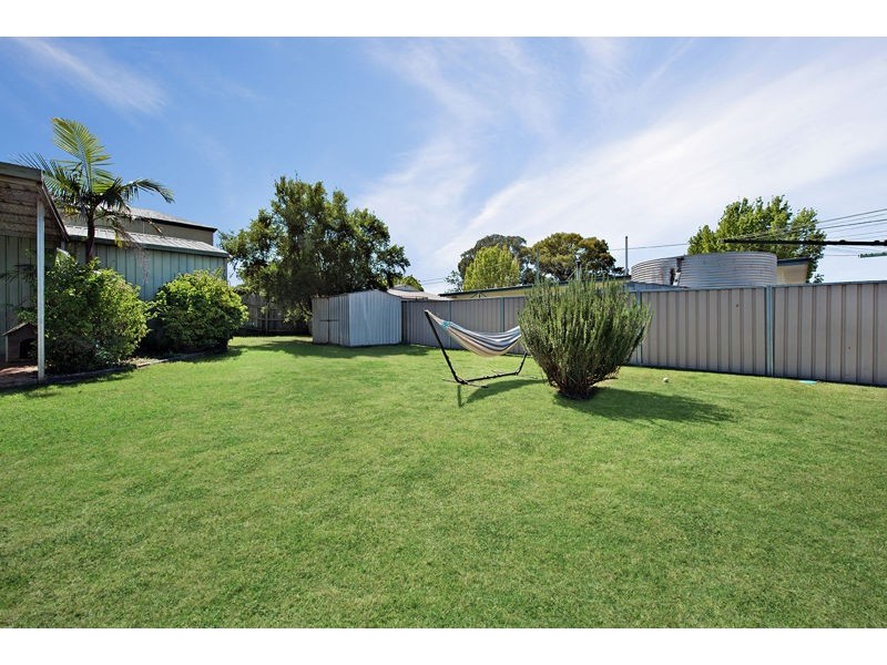 25 Phyllis Street, Harristown QLD 4350