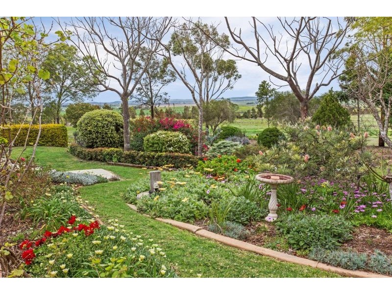 576 Drayton Connection Road, Vale View QLD 4358