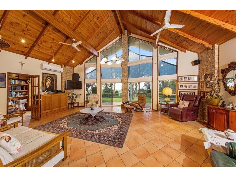 576 Drayton Connection Road, Vale View QLD 4358