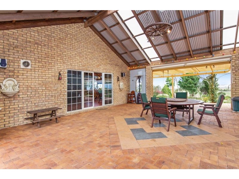576 Drayton Connection Road, Vale View QLD 4358