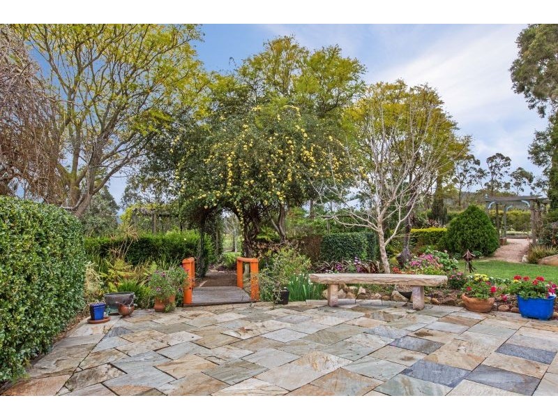 576 Drayton Connection Road, Vale View QLD 4358