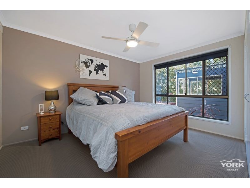 28 Redwood Street, Newtown QLD 4350