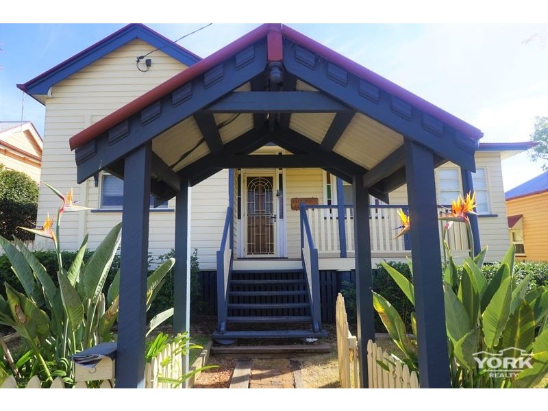3 Vacy Street, Newtown QLD 4350