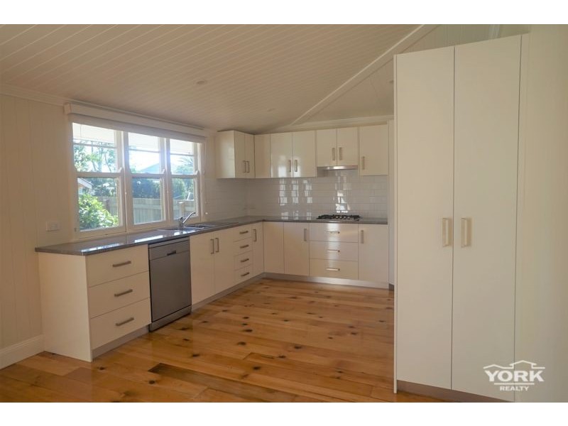 3 Vacy Street, Newtown QLD 4350