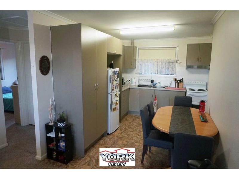1/9 Lovejoy Court, Kearneys Spring QLD 4350