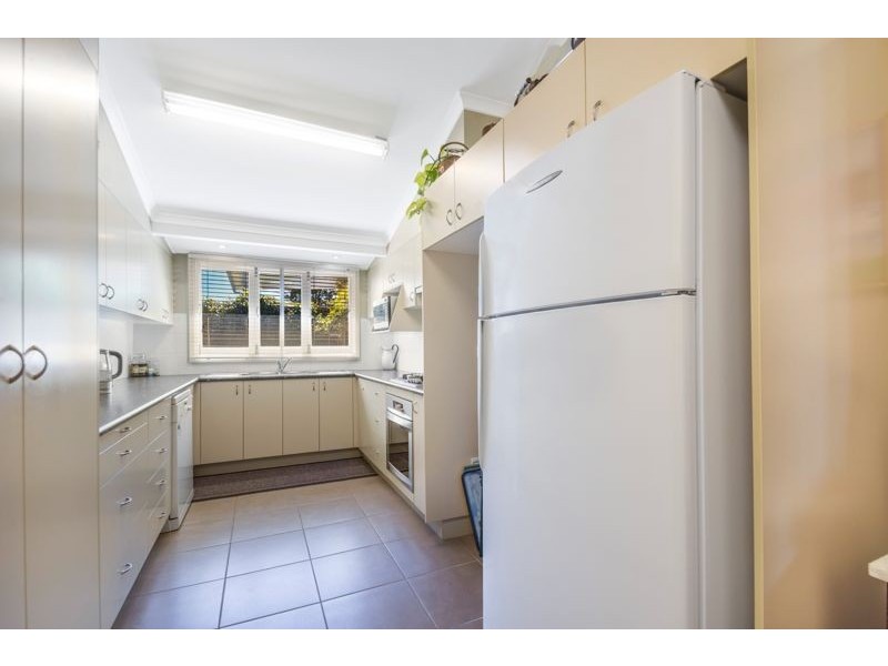 33 Anzac Avenue, Newtown QLD 4350