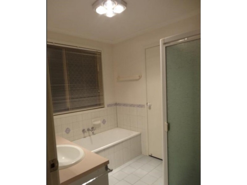 18 Bright Street, Wyreema QLD 4352