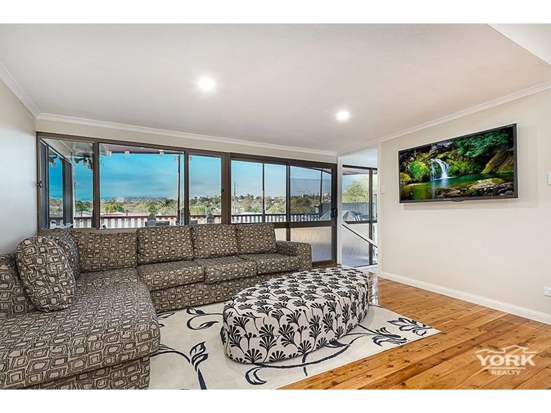 7 Seaton Street, South Toowoomba QLD 4350