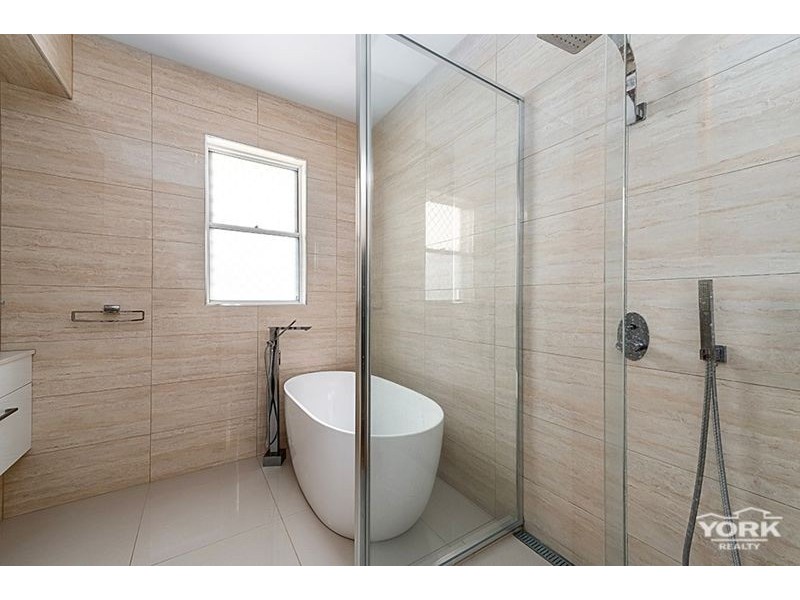 7 Seaton Street, South Toowoomba QLD 4350