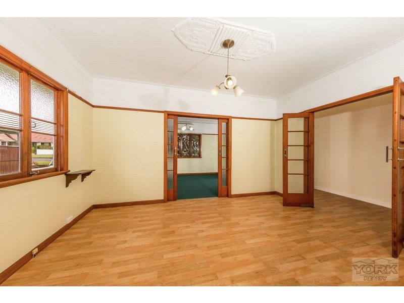 46 Fourth Avenue, Harristown QLD 4350