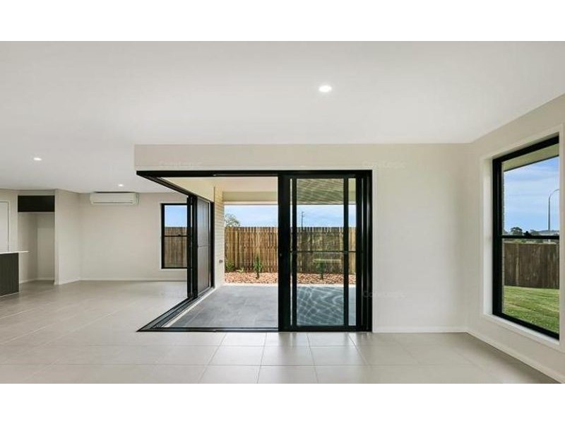 1 Milford Street, Westbrook QLD 4350