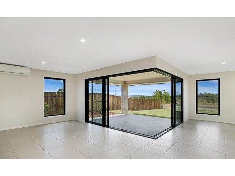 1 Milford Street, Westbrook QLD 4350