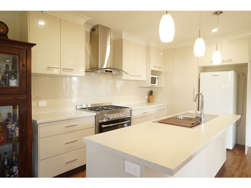 1118 Stoneleigh Road, Linthorpe QLD 4356