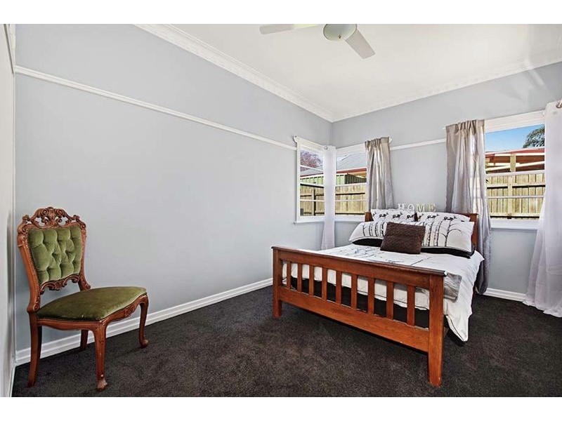 4 Llewellyn Street, Centenary Heights QLD 4350