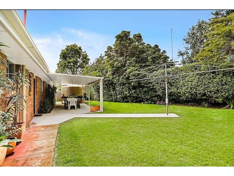 8 Merryl Street, South Toowoomba QLD 4350