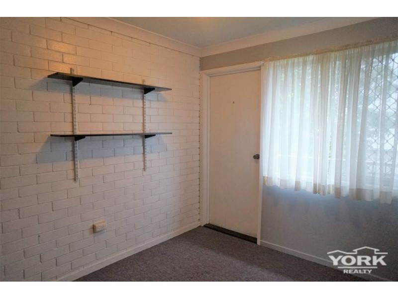 6/177a West Street, Newtown QLD 4350