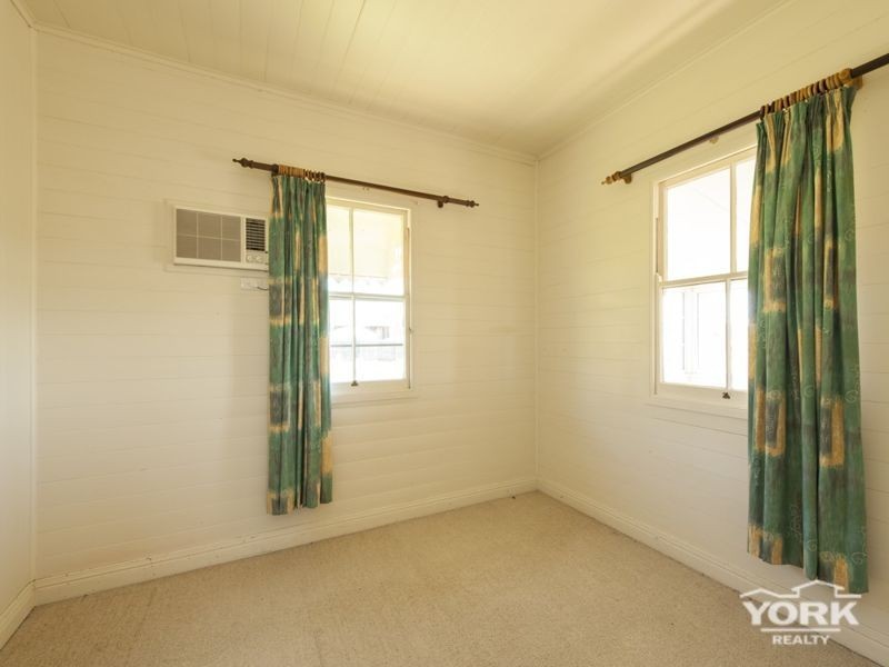 7 Stanley Street, Greenmount QLD 4359