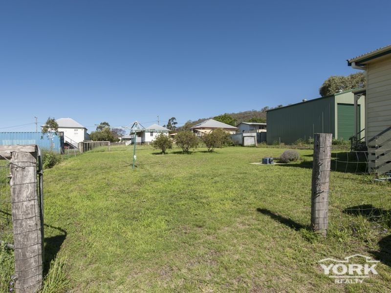 7 Stanley Street, Greenmount QLD 4359