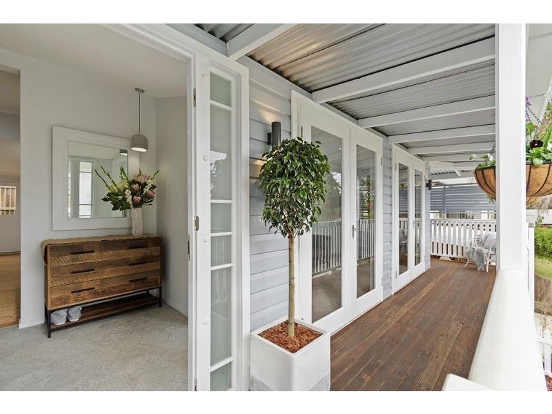 14 John Street, East Toowoomba QLD 4350